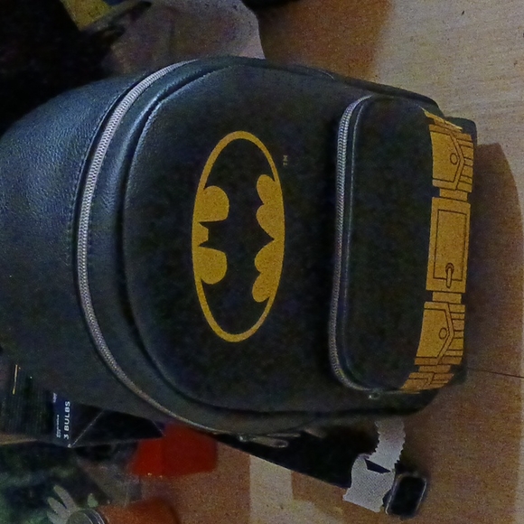 Batman Mini Backpack Black/Faux Leather Target Exclusive Michael Keaton - Picture 6 of 9